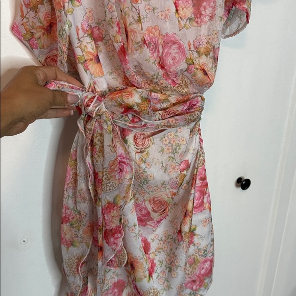 PrettyLittleThing Asymmetrical Floral Dress - Pink and Cream - US12 - Picture 2 of 6
